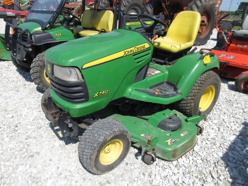 Image of John Deere X740 Primary image