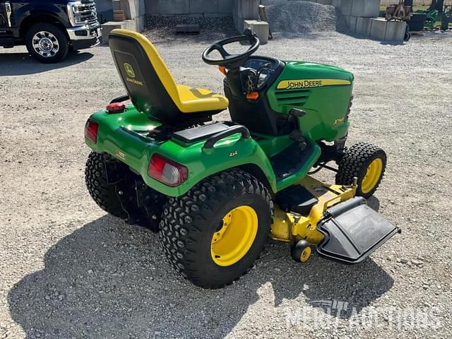 Image of John Deere X748 equipment image 2