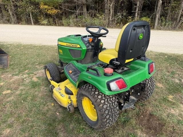 Image of John Deere X758 equipment image 4