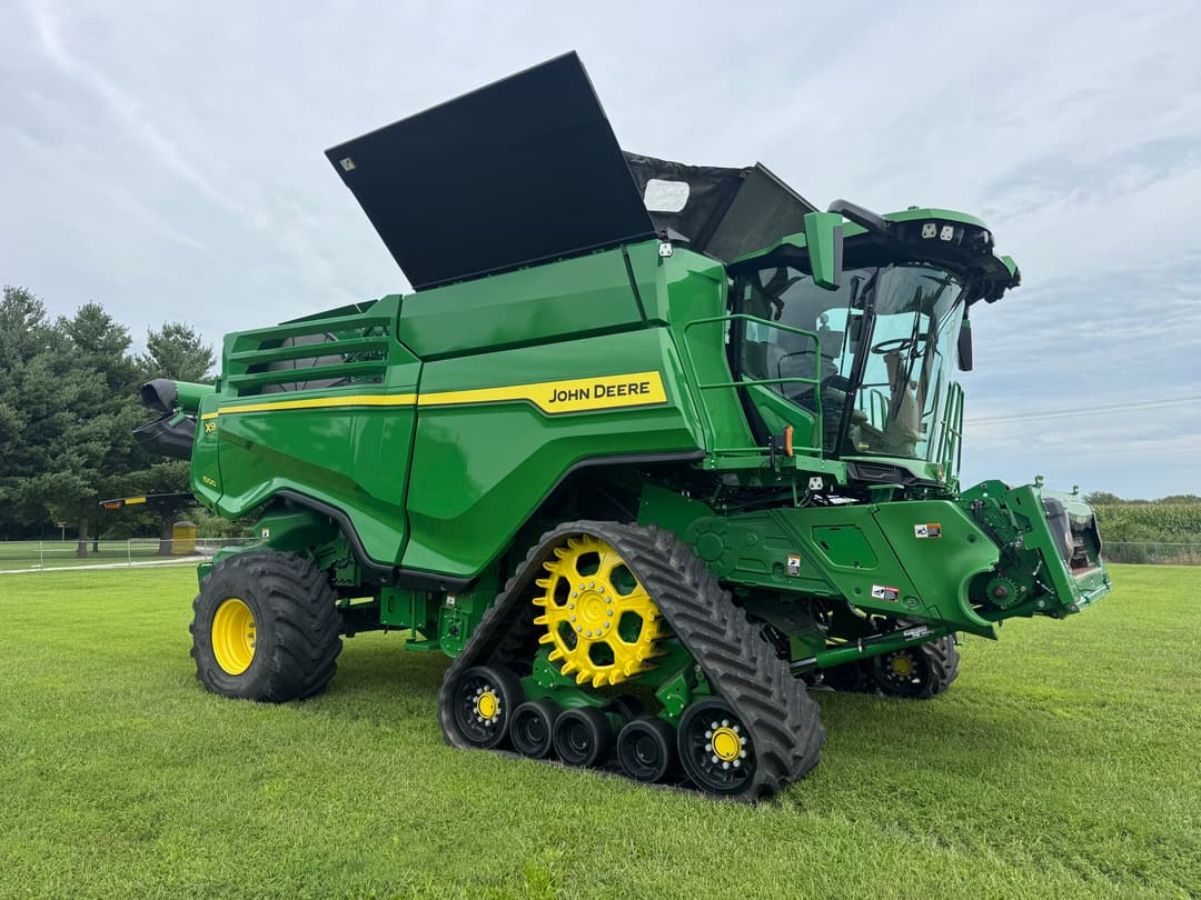 Image of John Deere X9 1000 Primary image