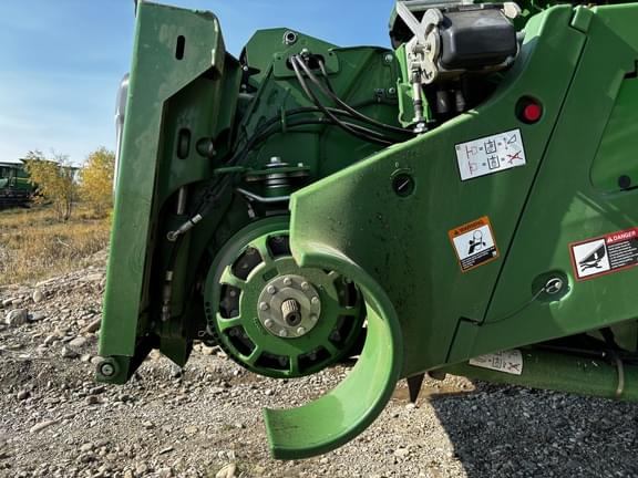 Image of John Deere X9 1100 equipment image 3