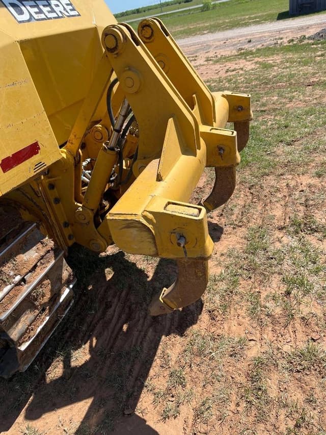 Image of John Deere 550K XLT equipment image 3