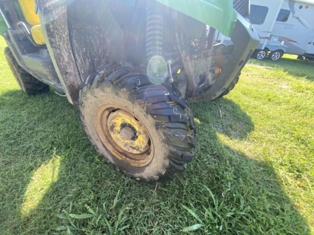 Image of John Deere XUV 560E equipment image 3