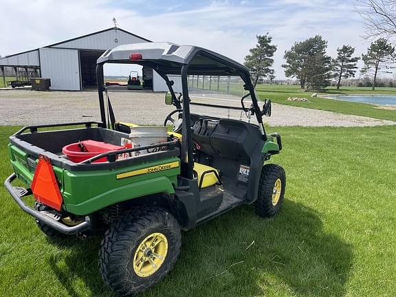 Image of John Deere XUV 550 equipment image 2