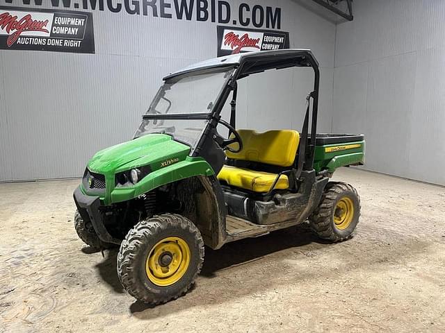 Image of John Deere XUV 550 equipment image 1