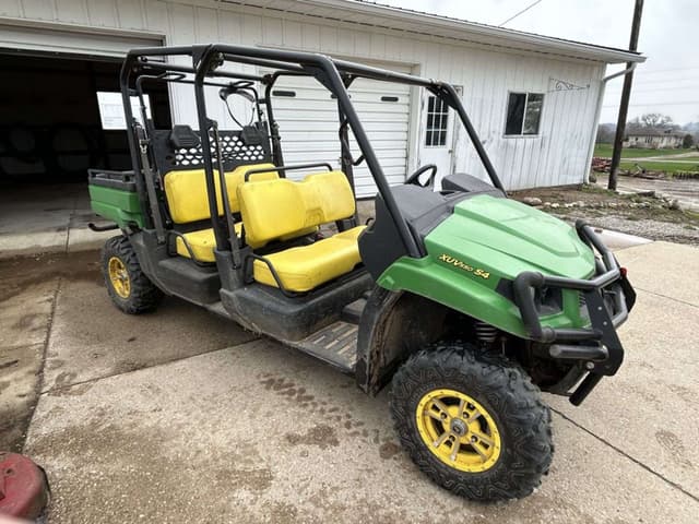 Image of John Deere XUV 550 S4 equipment image 1