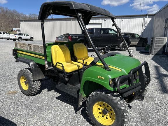 Image of John Deere Gator XUV 620i Image 1