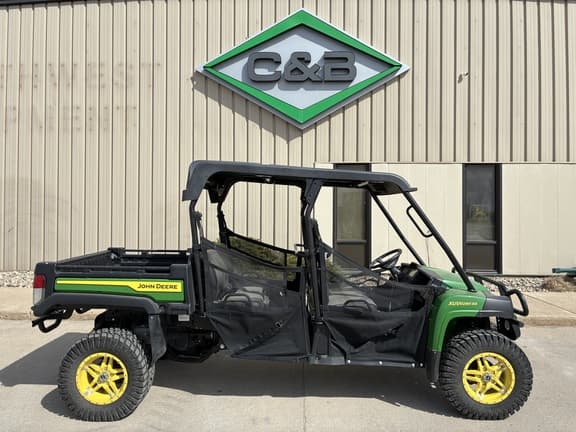 Image of John Deere XUV 825M S4 Primary image
