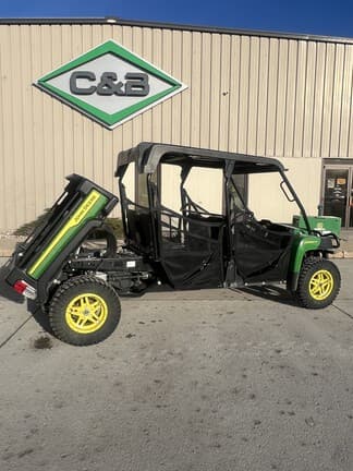 Image of John Deere XUV 825M equipment image 3