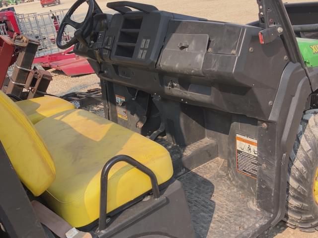Image of John Deere Gator XUV 835E equipment image 3