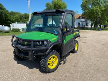 Main image John Deere XUV 835M