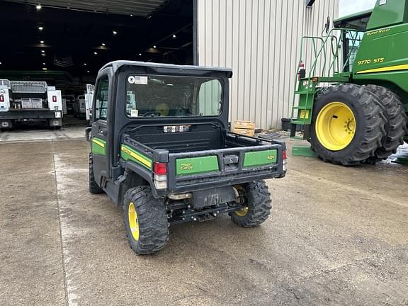 Image of John Deere XUV 835M equipment image 3