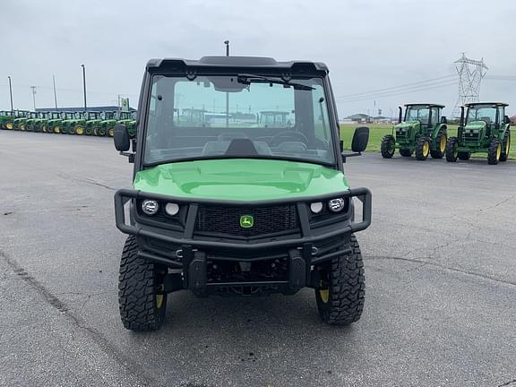 Image of John Deere XUV 835M equipment image 2