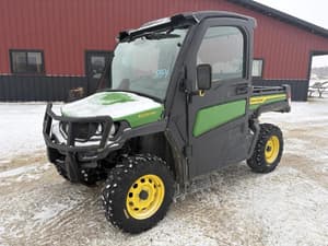John Deere XUV 835M Image