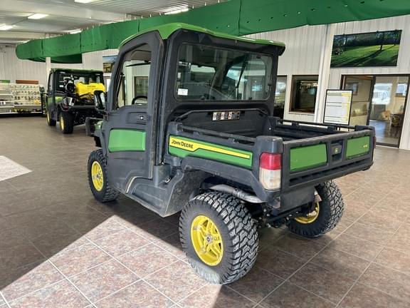 Image of John Deere XUV 835R equipment image 2