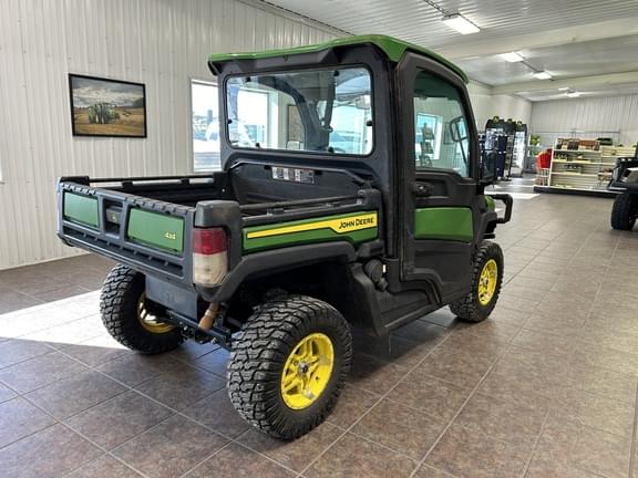 Image of John Deere XUV 835R equipment image 4