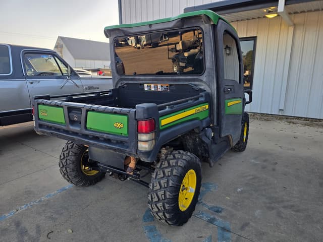 Image of John Deere XUV 835R equipment image 3