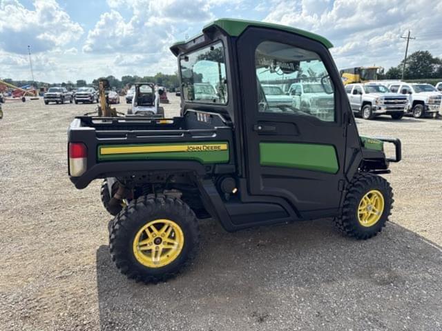 Image of John Deere XUV 835R equipment image 4
