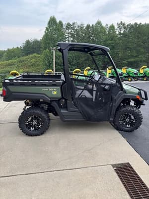 John Deere XUV 845M Image
