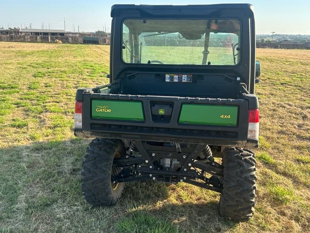 Image of John Deere XUV 865M equipment image 4