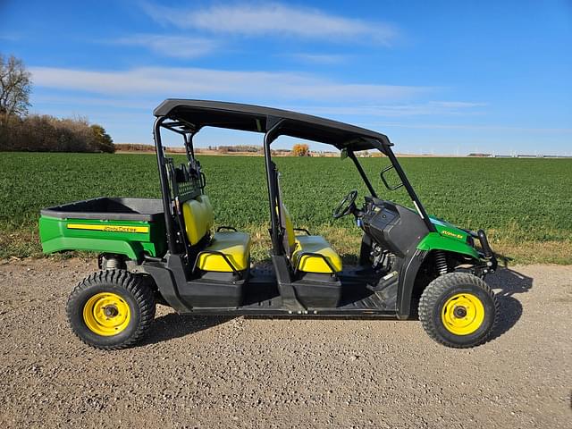 Image of John Deere XUV 550 equipment image 4