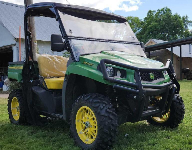 Image of John Deere XUV 590M Primary image