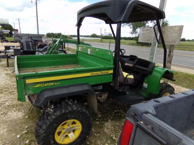 Image of John Deere Gator XUV 620i equipment image 2
