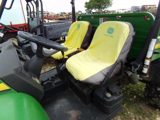 Image of John Deere Gator XUV 620i equipment image 1