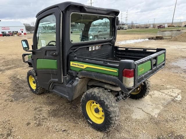 Image of John Deere XUV 835M equipment image 3