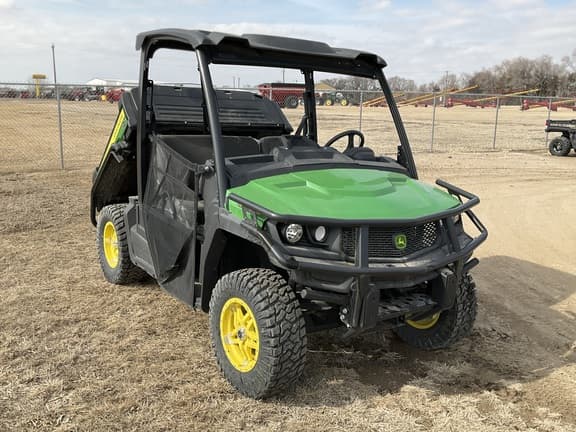 Image of John Deere XUV 865M equipment image 1