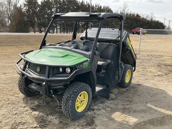 Image of John Deere XUV 865M Primary image