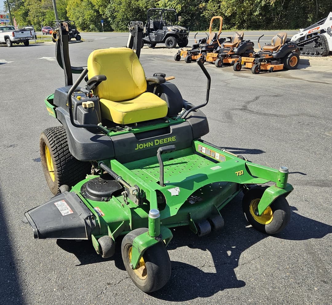 Image of John Deere 737 Image 1