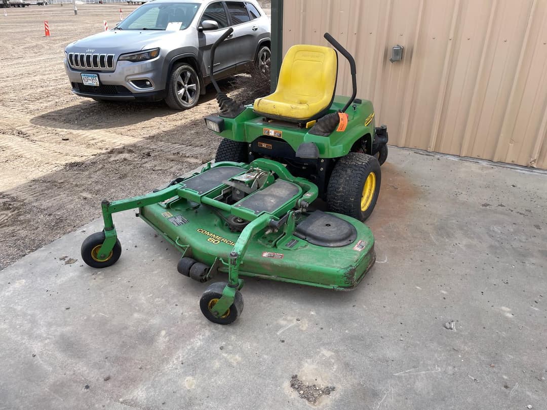 Image of John Deere ZTrak Primary image