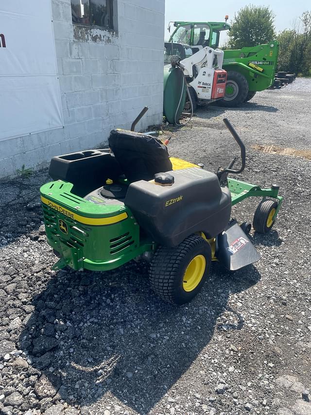 Image of John Deere Z225 equipment image 3