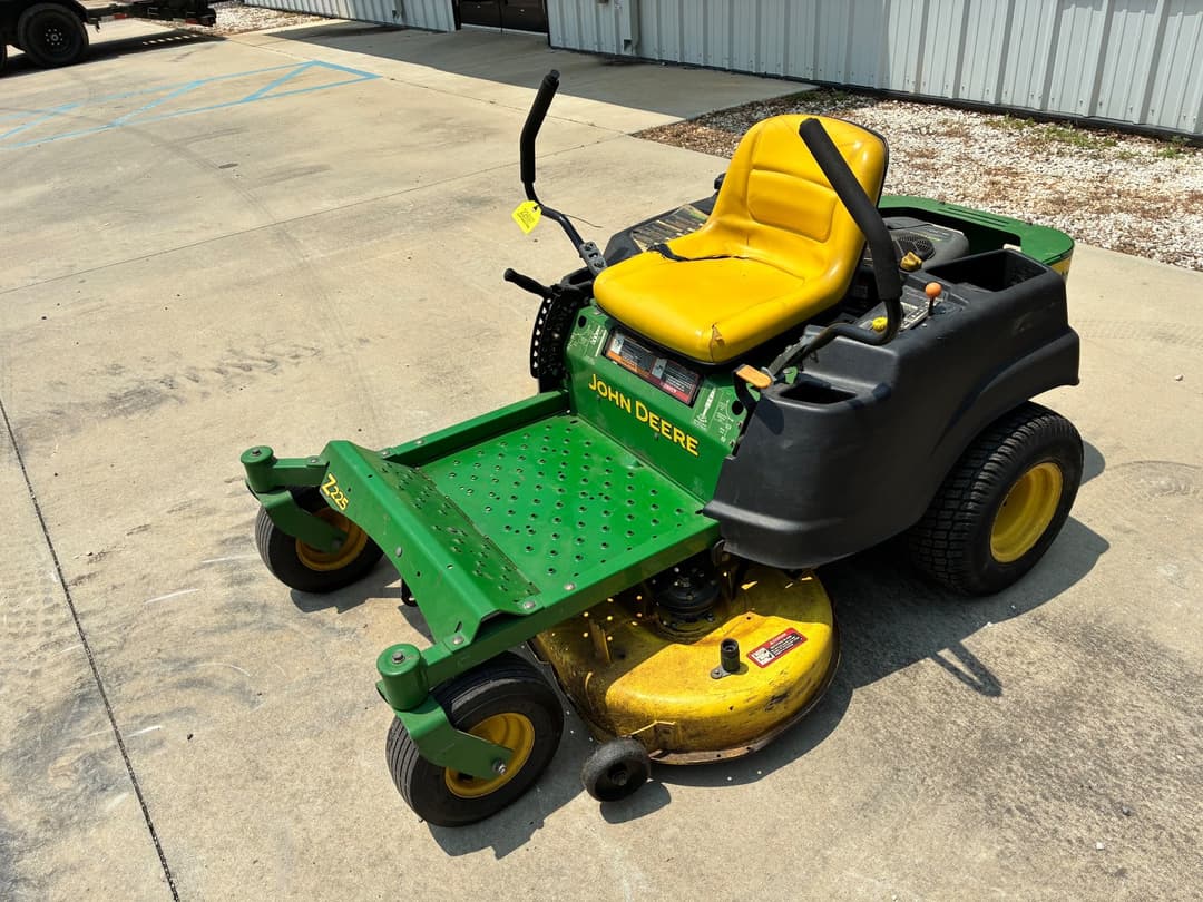 Image of John Deere Z225 Primary image