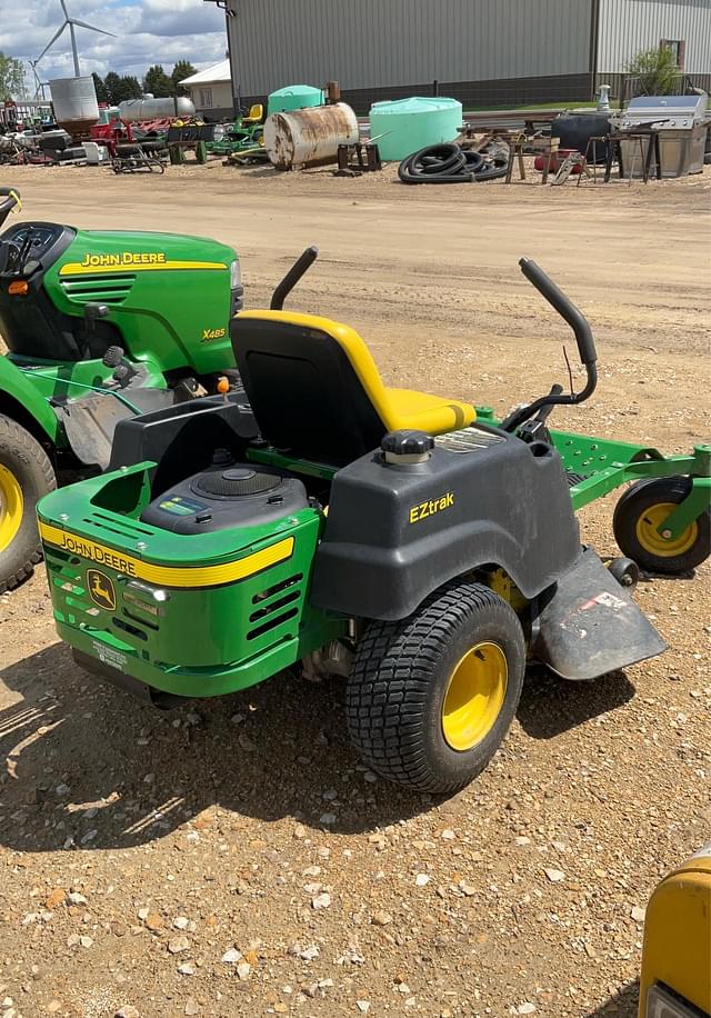 Image of John Deere Z225 equipment image 3