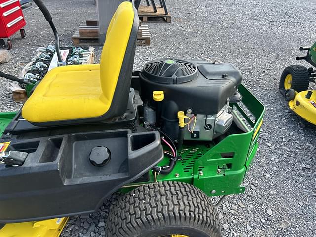 Image of John Deere Z235 equipment image 3