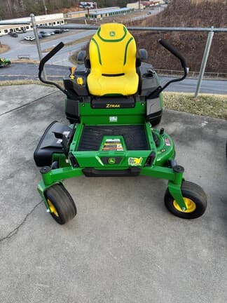 Image of John Deere Z320R Image 1