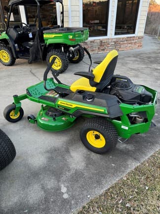 Main image John Deere Z320R