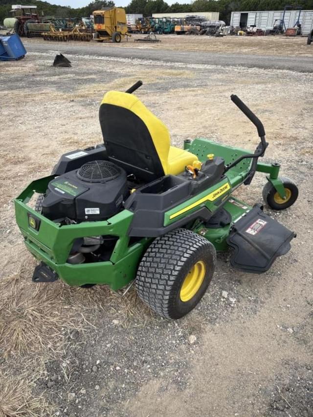 Image of John Deere Z330M equipment image 2