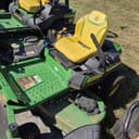 John Deere Z330M Image