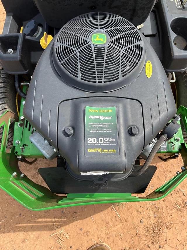 Image of John Deere Z335E equipment image 4