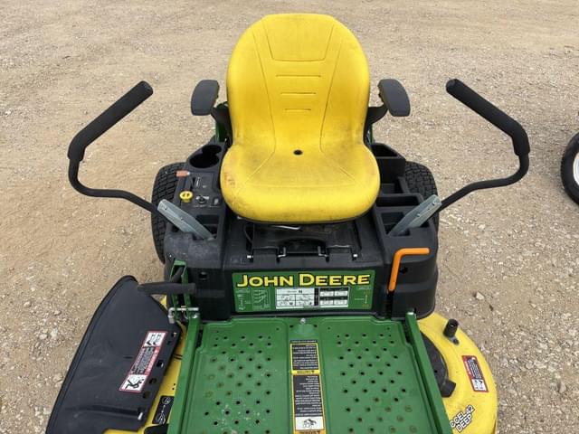 Image of John Deere Z345M equipment image 4