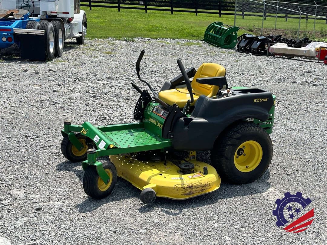 Image of John Deere Z425 Primary image