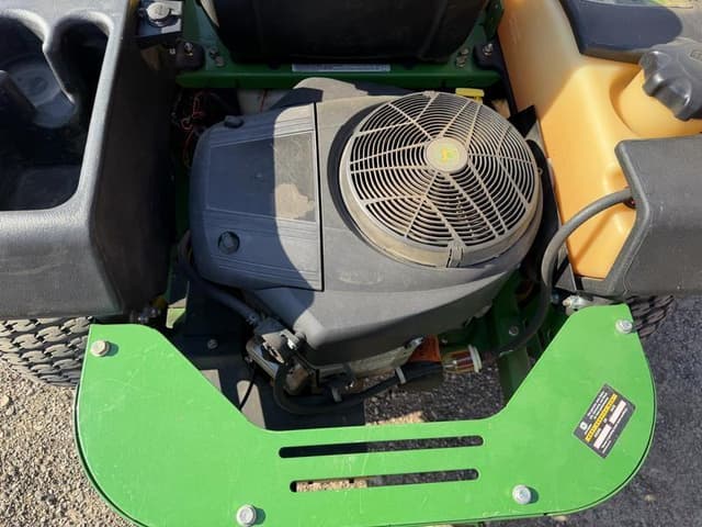 Image of John Deere Z425 equipment image 4