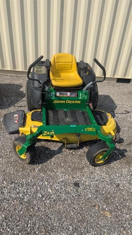 Image of John Deere Z425 Primary image