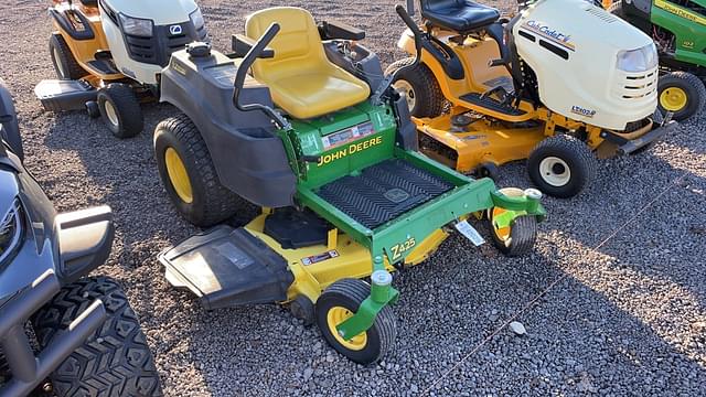 Image of John Deere Z425 equipment image 2