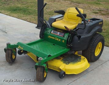 Main image John Deere Z425