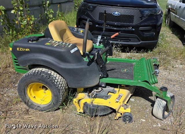 Image of John Deere Z44 equipment image 2