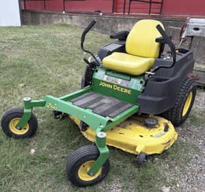 John Deere Z445 Image